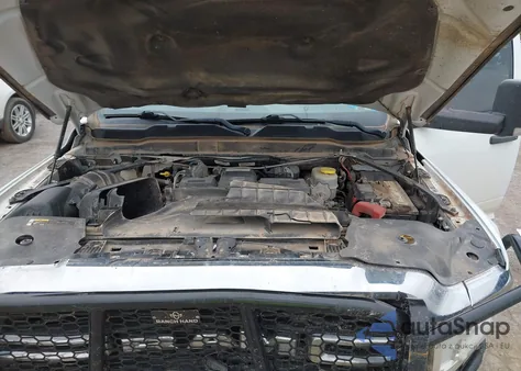 2019 Ram 2500 Tradesman 4X4 8' Box from USA, damaged, VIN 3C6UR5HLXKG585257